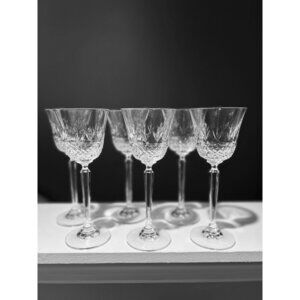 Mikasa Chatsworth TS112 Cut Crystal Wine Glasses: Vintage Elegance